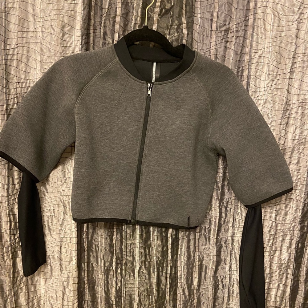 Cropped zip up jacket - Picture 2 of 6